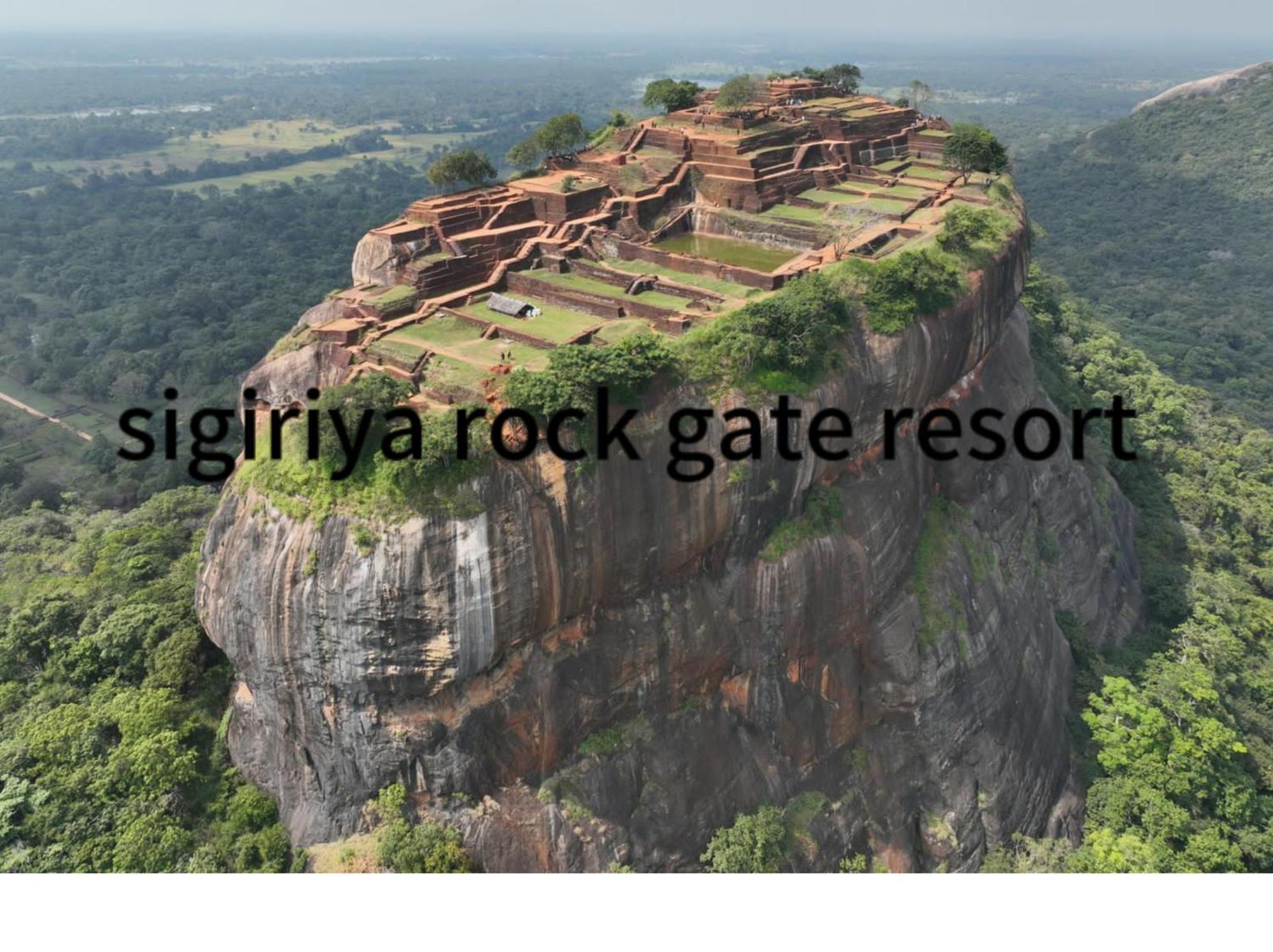 Sigiriya Rock Gate Tree House Hotel Exterior photo