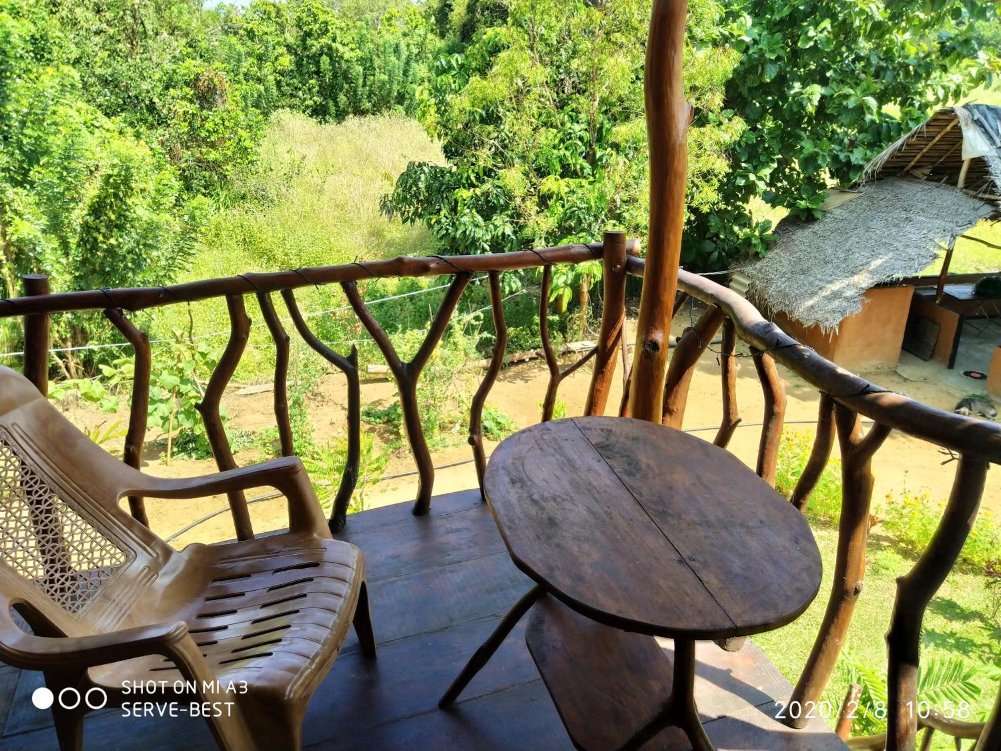 Sigiriya Rock Gate Tree House Hotel Exterior photo